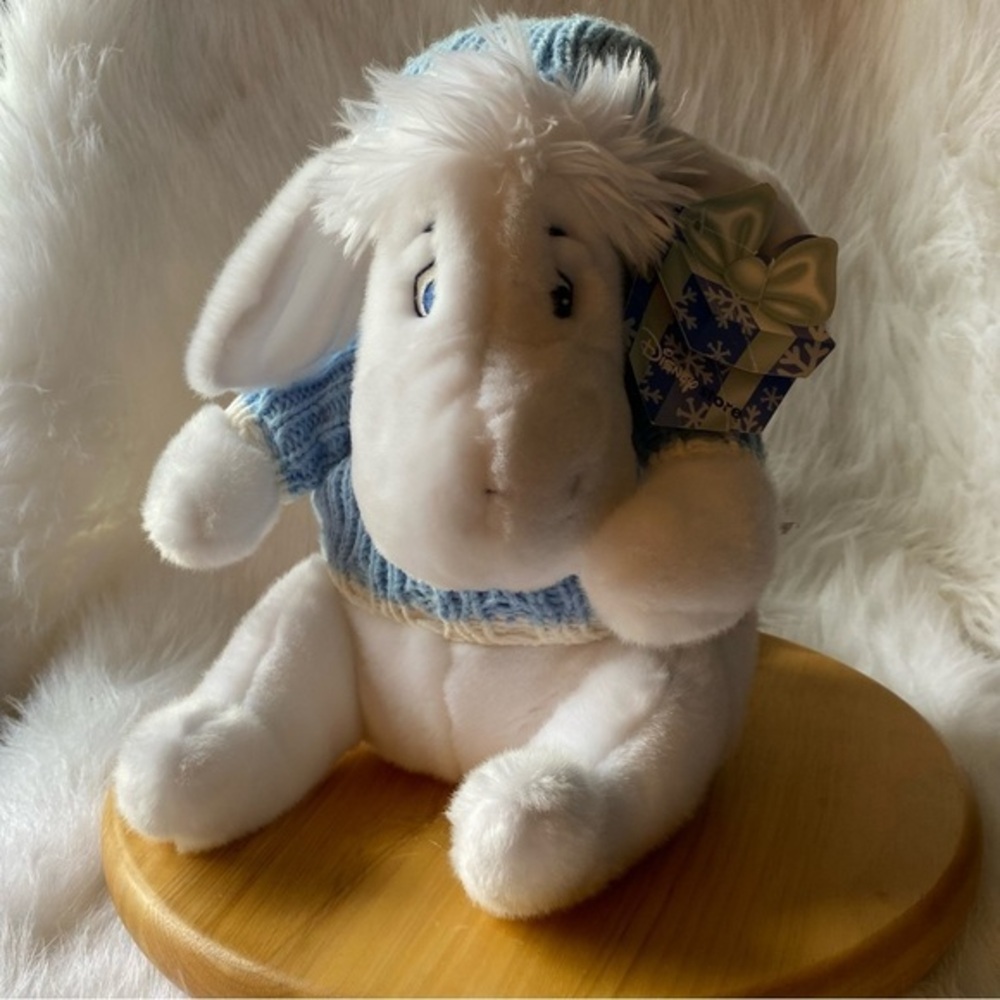 Eeyore Disney Store Size 11” Blue-White Snow Flake Sweater Removable Tail